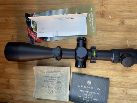 Se vende visor LEUPOLD Mark 4 6.5-20X50 en muy buen estado con caja original y instrucciones. Se encuentra 02