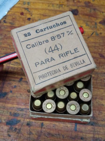 Llevo cerca de 20 años recargando el 44/40 con diferentes polvoras FIL 41, CSB 0E, CSB 1, BA10 y Whithavuori 150