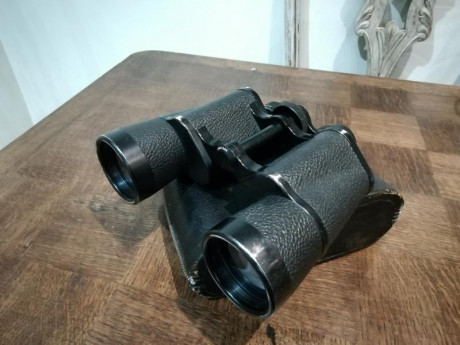 Buenas,

Vendo unos prismáticos Zeiss Jena Binoctem 7x50, tienen unos años a sus espaldas pero están perfectos 00