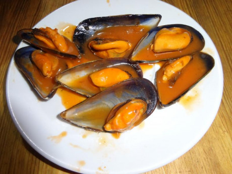 Hoy para comer acelgas hervidas y chuletón de vaca gallega vieja con seis semanas de maduración en cámara 61