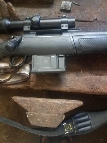 Saludos al foro.
Se vende rifle Bergara BX11 multicalibre con monturas y visor Swarovski Habicht 1.5-6X42, 02