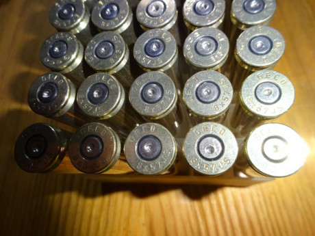 Muy buenas,

Vendidas las 101 vainas Geco del 8X57 JS con 1 solo tiro, pasadas por Tumbler y conservando 02