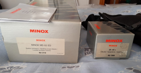 Vendo  telescopio Minox MD62 de 20-45 aumentos con su funda de campo original  y embalajes. Está prácticamente 01
