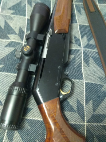 Vendo brownig calibre 300wm semiautomático en perfecto estado
El arma está en Lleida

Sólo rifle 02