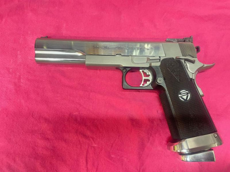Un amigo vende su pistola Infinity, calibre 9 m/m PB., el arma esta en perfecto estado mecánico y estético.
Precio 11