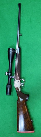Un amigo me ha pedido que le ponga en venta estas dos maravillas. 

Rifle monotiro Heeren:
- cañon octogonal
- 01
