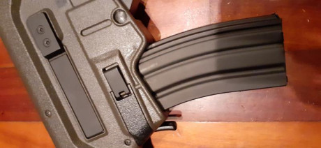 Vendo,  S&T -  TAVOR 21 Explorer  versión OD, réplica airsoft del rifle de asalto israelí, sin estrenar. 12