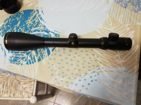 Vendo por no usar este visor de cara a proximos recechos, impecable. 00