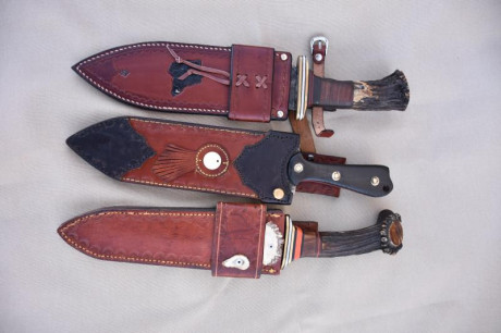  DSC_0261_1.JPG  DSC_0261_1.JPG 
Pongo a la venta estos tres cuchillos.
El primero forjado en acero O1 00