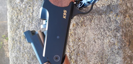 Se vende monotiro blaser k95 stutzen edition en calibre 270 win 
El rifle esta en perfecto estado y se 02