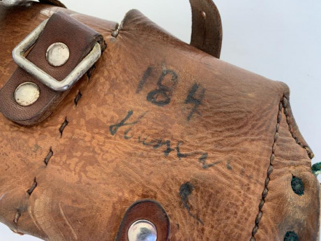 Vendo bandolera 5-bolsillos de cuero para llevar peines de munición del Mauser sueco: M/94, M/96, M/38 20