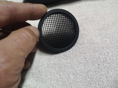 Pongo a la venta este visor Vector Optics 10-40x50,con retícula iluminada, paralaje lateral y panal de 12