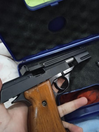 Se vende Astra TS 22lr. En buen estado general. Lleva en mi familia más de 20 años. Con CCI es extremadamente 02