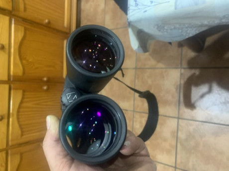 Pues no los uso por que tengo unos leica con medidor y a estos no les mando nada 
Su precio es de 700 10