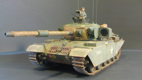 Abro este hilo ya que no puedo trasladar el de maquetas en conversación general, y porque pretendía dar 120