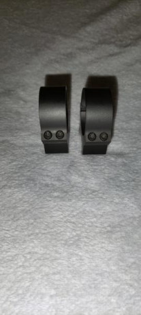 Buenos días. Se venden unas anillas leupold QRW2  desmontables de tubo de 30 mm bajas. Ideales para visores 01