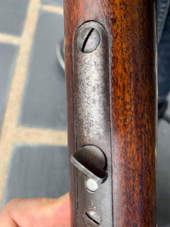 VENDO Winchester 73 ORIGINAL en muy buen estado a pesar de los 138 años que tiene.
Una autentica pieza 20