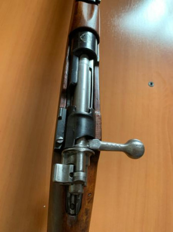 Un amigo me pide que ponga a la venta su rifle Mauser M24/47, de fabricación yugoslava, en calibre 8x57JS, 00