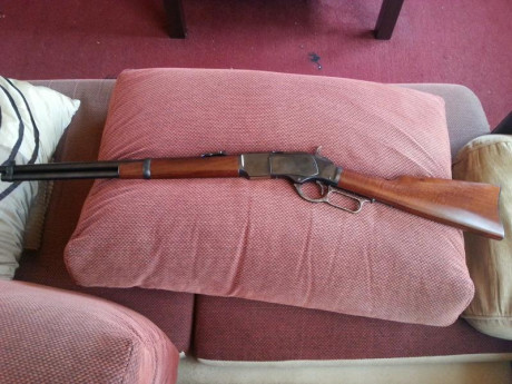 VENDIDO************************** carabina Uberti Mod. 1873, Cal. 44-40, réplica del Winchester Mod. 1873, 01