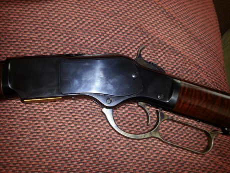 VENDIDO************************** carabina Uberti Mod. 1873, Cal. 44-40, réplica del Winchester Mod. 1873, 11