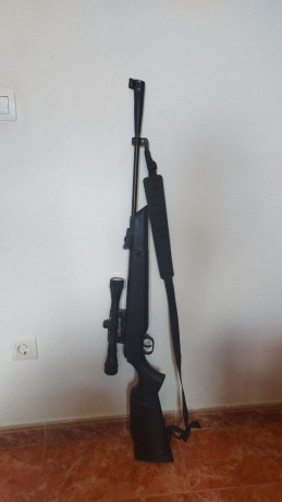 Vendo cometa Fenix 400, Cal 6.35. Prácticamente de estreno, apenas ha tirado 10 o 12 tiros. Incluido visor, 00