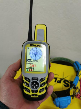 Hola, vendo localizador de perros GPS Bs Planet evo Map, tiene 2 collares con beeper y adiestramiento, 22