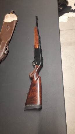Rifle semiautomático brownig long track en calibre 300wm
Precio 750€
El rifle está en provincia de Huesca 00