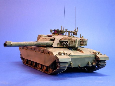 Abro este hilo ya que no puedo trasladar el de maquetas en conversación general, y porque pretendía dar 72