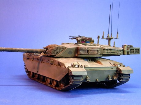 Abro este hilo ya que no puedo trasladar el de maquetas en conversación general, y porque pretendía dar 71