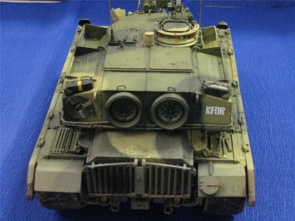 Abro este hilo ya que no puedo trasladar el de maquetas en conversación general, y porque pretendía dar 80
