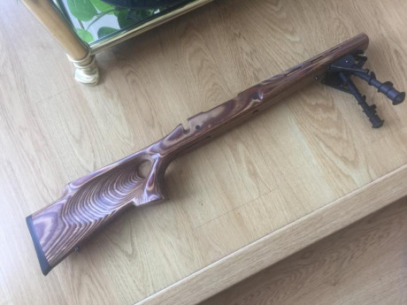 Vendo Remington ADL fibra sintética, en calibre 270 Winchester. con visor Minox (made in Germany) 3-15X56 00
