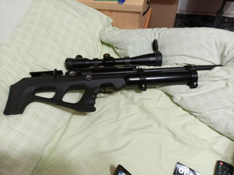 Hola , pues eso vendó FX dreanline bullpup calibre 6,35 solo ha tirado menos de una caja de balines es 01
