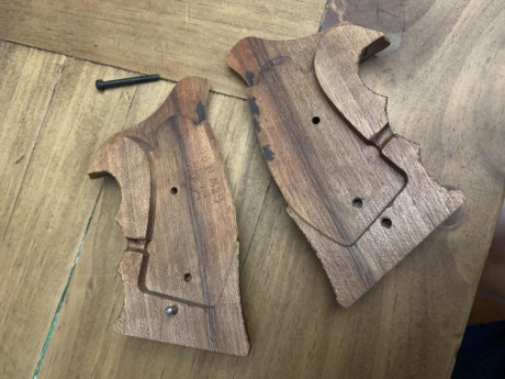 Saludos, vendo cachas Smith Wesson revólver armazón N - round butt . Se acoplan como un guante al arma, 02