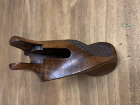 Hola, vendo cachas para revólver Smith Wesson armazón N, son muy buenas y bonitas, la marca, la mejor, 11