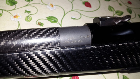 Buenos días, un amigo me ha pedido que le ponga en venta este rifle, está en excelentes condiciones, doy 10