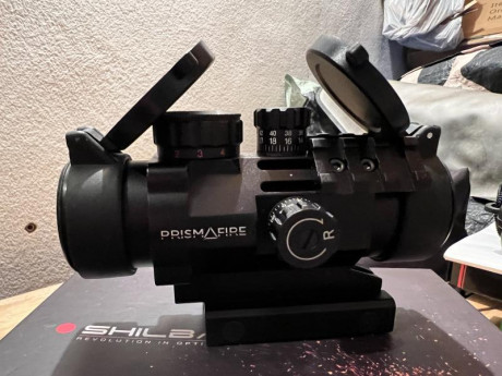 Vendo visor Shil.ba PrismaFire , punto rojo y verde. Precio 150 más 10 euros de gastos si tengo q enviar. 01