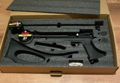 Vendo estinger ares 5.5 está en perfecto estado dos cargadores regalo bipode y visor gamo 90€ portes a 30