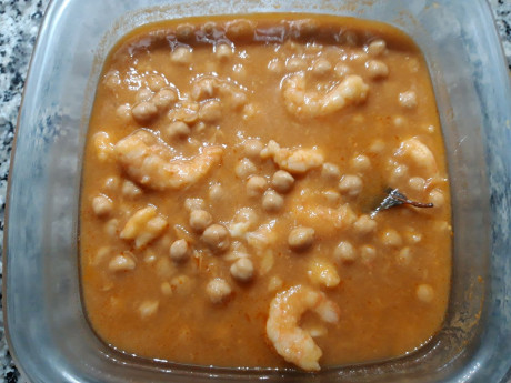 Hoy para comer acelgas hervidas y chuletón de vaca gallega vieja con seis semanas de maduración en cámara 90