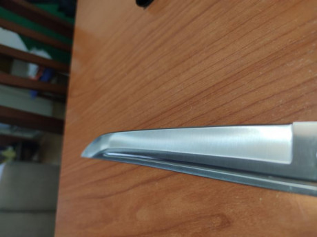 Hola pongo a la venta este cuchillo un Honshu de united cutlery en un precio de 65€ puesto en casa. 00