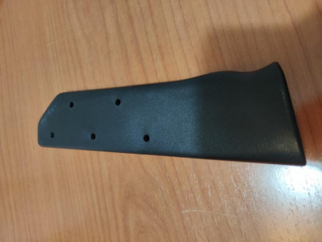 Terävä
Terävä Skrama 240, Carbon Steel

Nuevo sin ningún usó, solo entrar y salir de la funda en el precio 41