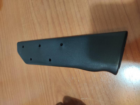 Terävä
Terävä Skrama 240, Carbon Steel

Nuevo sin ningún usó, solo entrar y salir de la funda en el precio 40