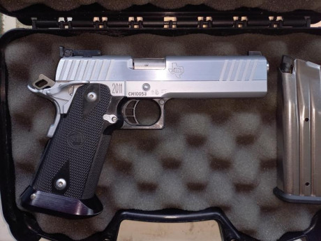 No importa marca, estoy buscando una 1911 que admita cargadores de alta capacidad.
Interesados, MP por 111