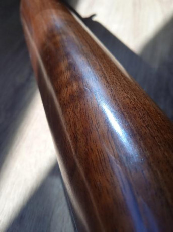 Vendo Marlin 1.894S del 44 Magnum. Impoluto, ha tirado muy pocos tiros y solo en galería de tiro. Precisión 12