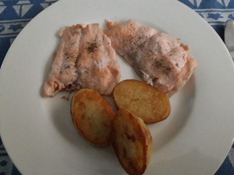 Hoy para comer acelgas hervidas y chuletón de vaca gallega vieja con seis semanas de maduración en cámara 32