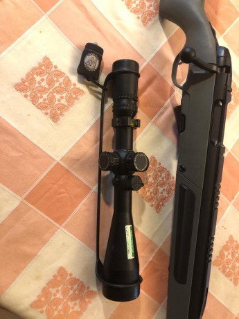 Hola compañeros,
Os pongo este anuncio a petición de un amigo que pone a la venta material de auténtica 00