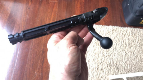Hola compañeros,
Os pongo este anuncio a petición de un amigo que pone a la venta material de auténtica 11