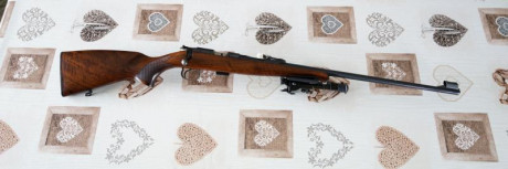 Vendo CZ 452-2E ZKM del año 2007.
Calibre 22lr.
Carabina superprecisa, no defrauda ni al mejor tirador.
Pavonado, 02