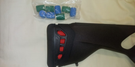 Vendo Blaser R8 Ultimate 300WM, como extras lleva carillera ajustable, sitema antiretroceso RAS y gatillo 00