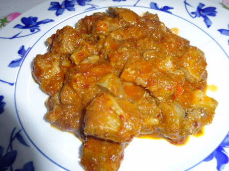 Hoy para comer acelgas hervidas y chuletón de vaca gallega vieja con seis semanas de maduración en cámara 90