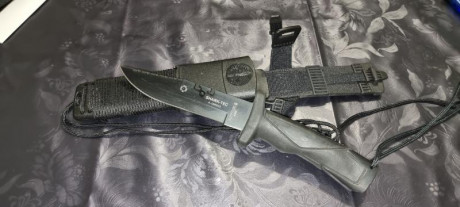 vendido Aitor Sharck-Tec Serie A-
Funda de Polimero. Totalmente nuevo:
 Adjunto alguna foto 02
